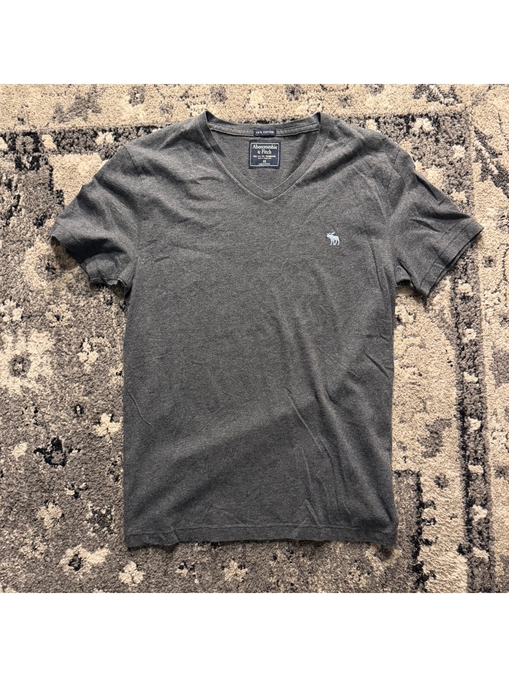 Abercrombie & Fitch Men's Gray V-Neck T-Shirt XS Cotton